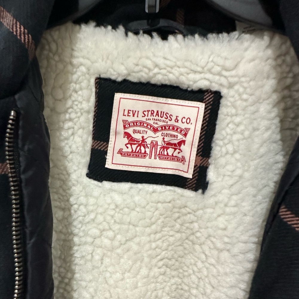 Levi’s Long Jacket Small - image 3